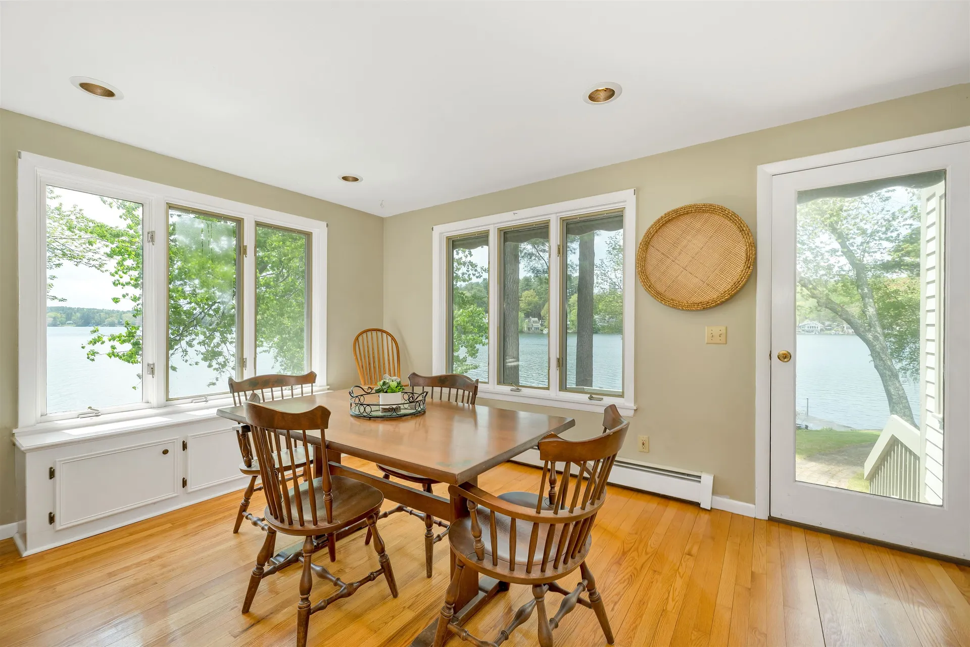 7 Grove Street Windham NH 03087