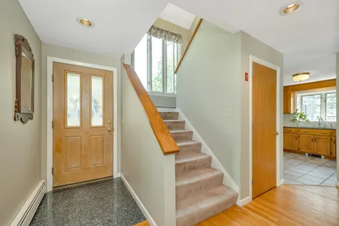 7 Grove Street Windham NH 03087
