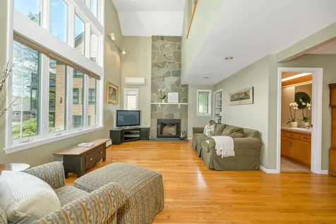 7 Grove Street Windham NH 03087
