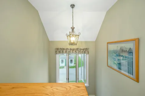 7 Grove Street Windham NH 03087