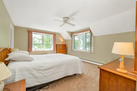 7 Grove Street Windham NH 03087