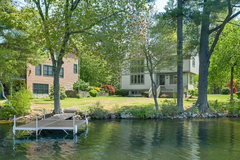 7 Grove Street Windham NH 03087
