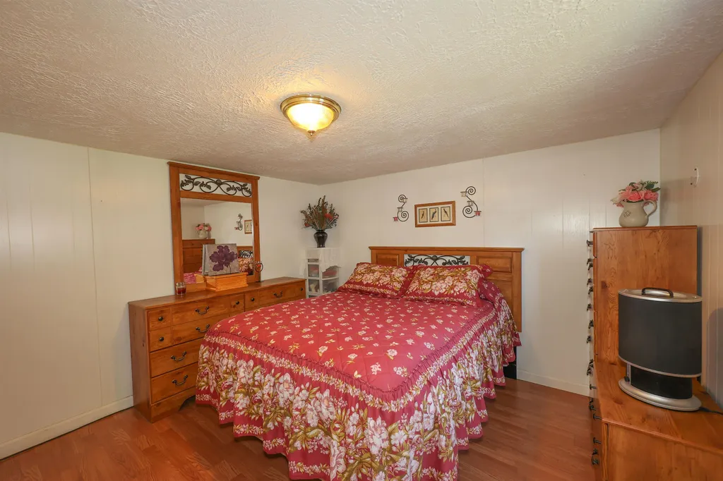 12 Woodlawn Drive Allenstown NH 03275