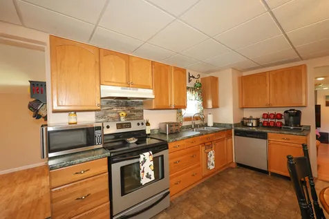 12 Woodlawn Drive Allenstown NH 03275