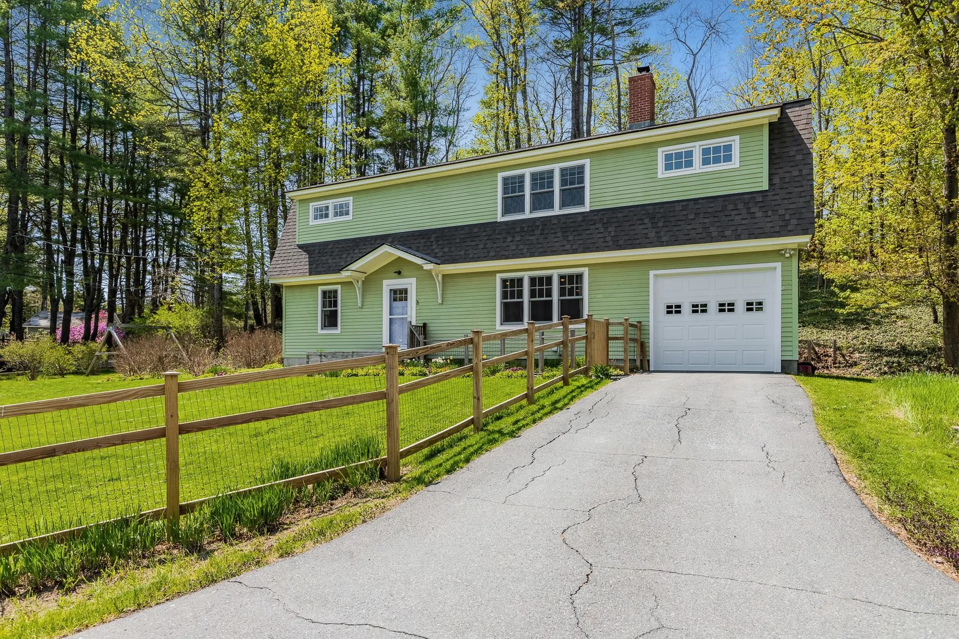 3 Dunster Drive Hanover NH 03755