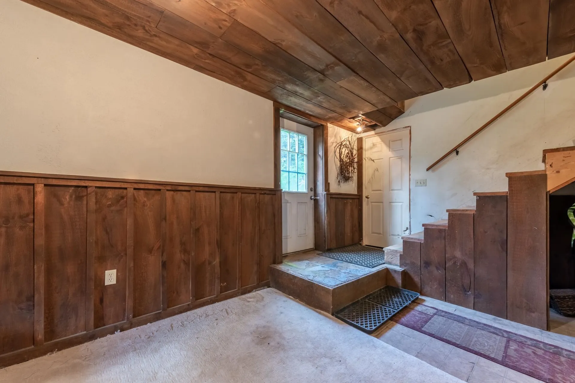 25 Sugarbush Lane Grafton NH 03240