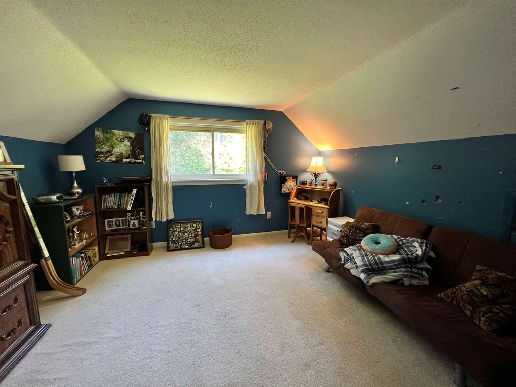 41 Morrill Bend Hartford VT 05059