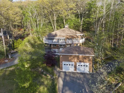 7 Heron Pond Way Hudson NH 03051