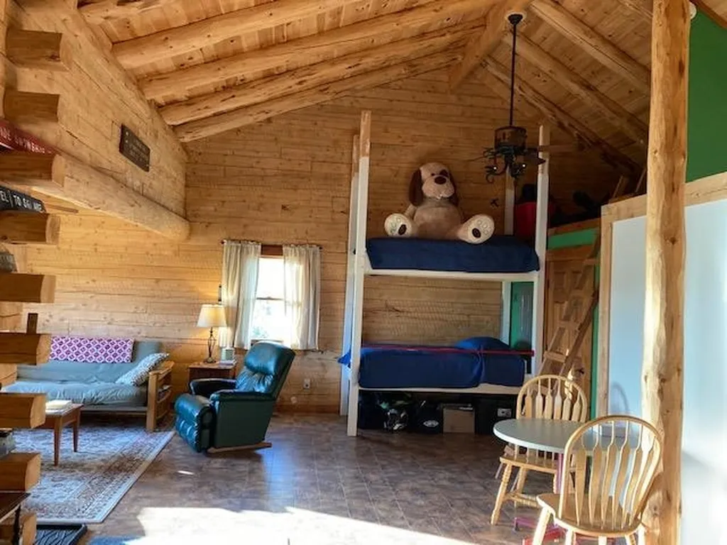 706 Diamond Pond Road Colebrook NH 03576