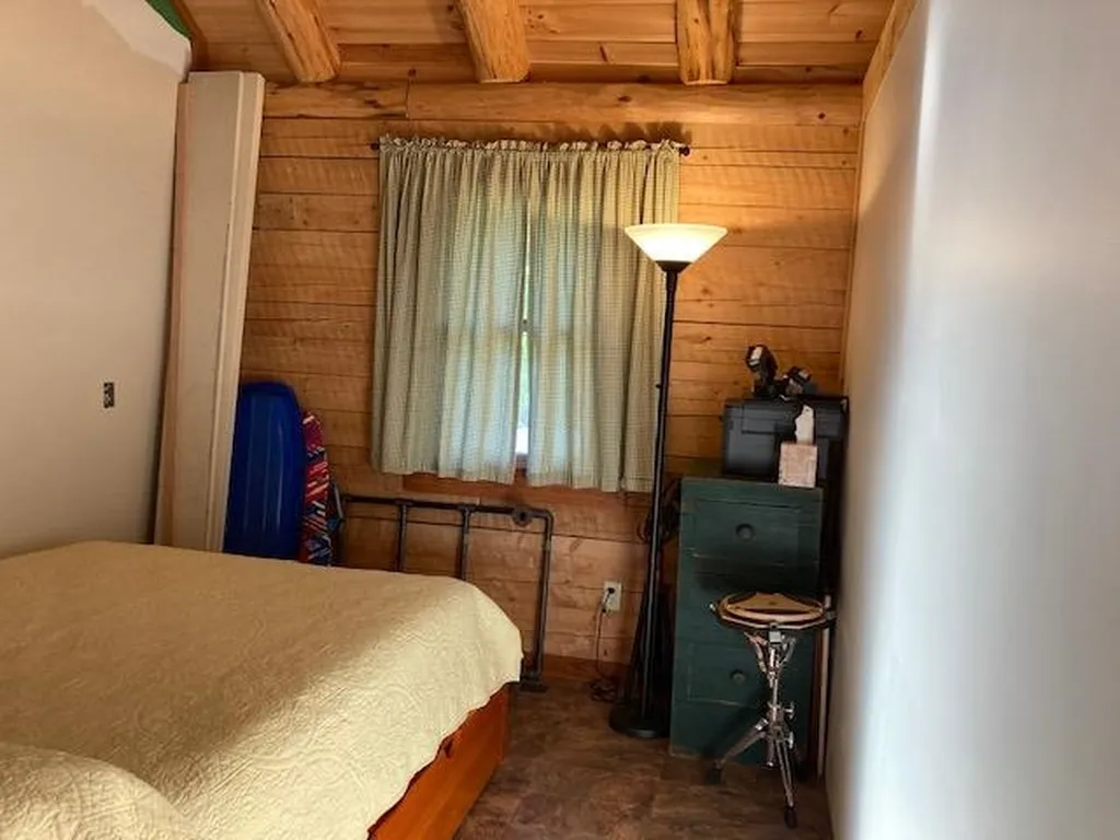 706 Diamond Pond Road Colebrook NH 03576