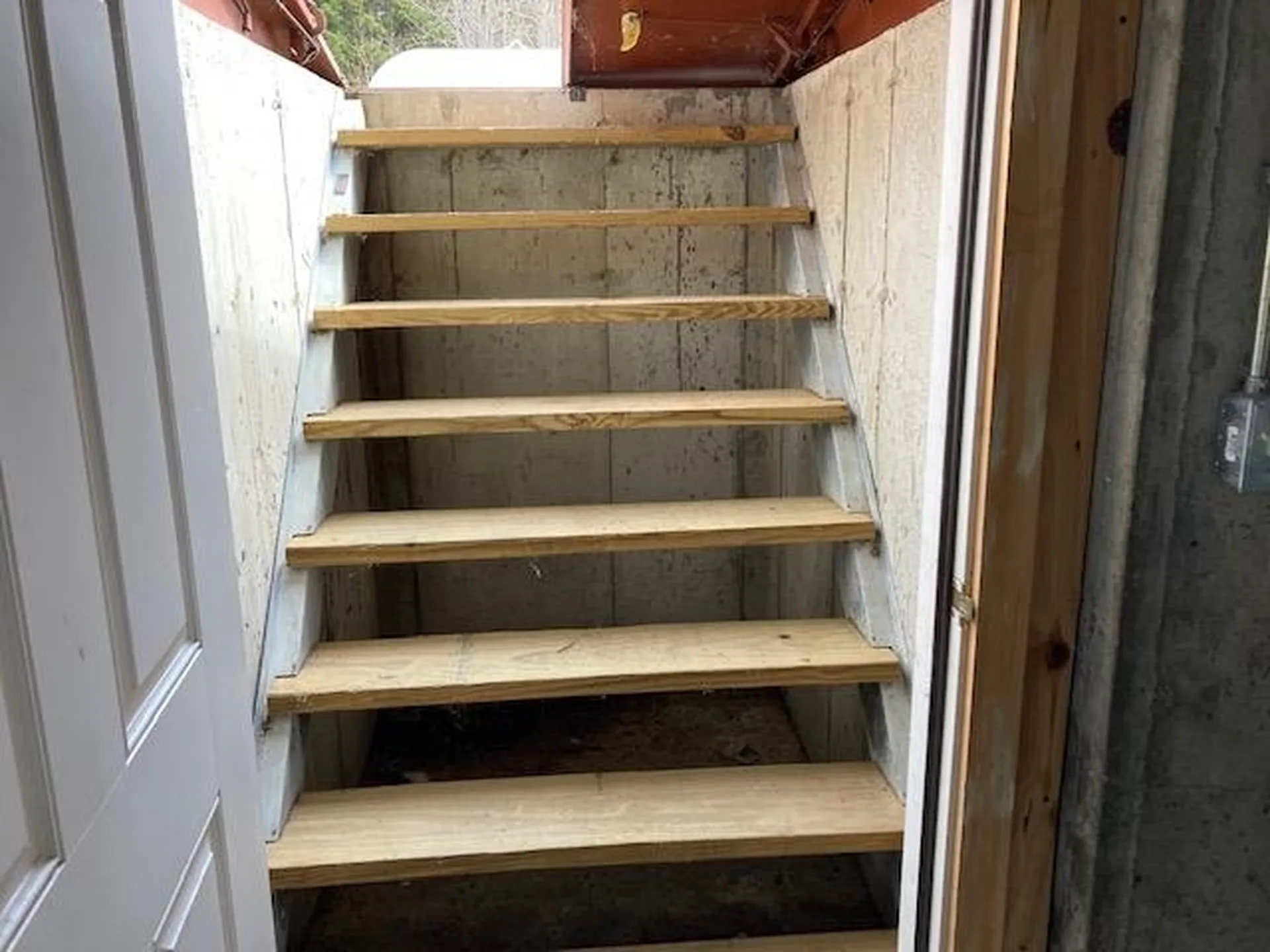 706 Diamond Pond Road Colebrook NH 03576