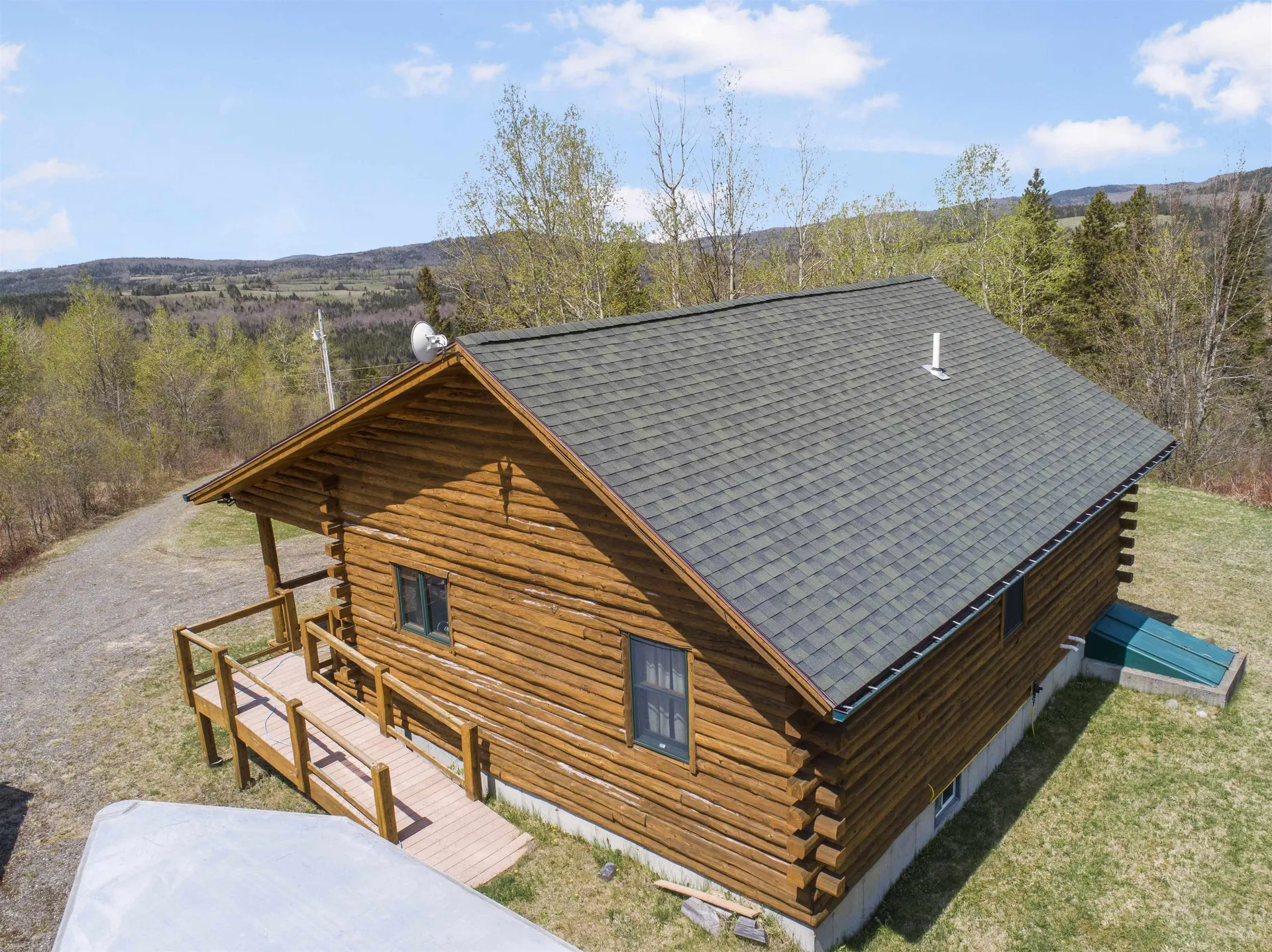 706 Diamond Pond Road Colebrook NH 03576