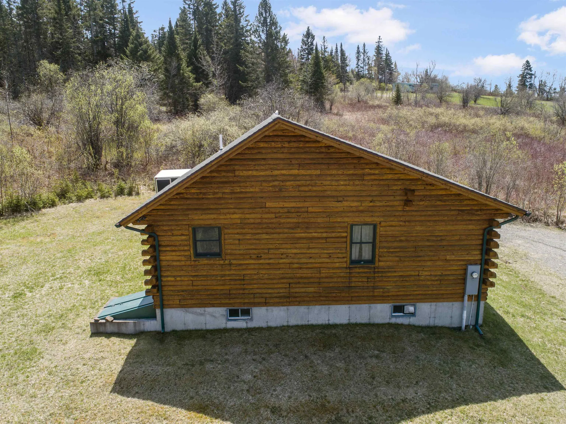 706 Diamond Pond Road Colebrook NH 03576