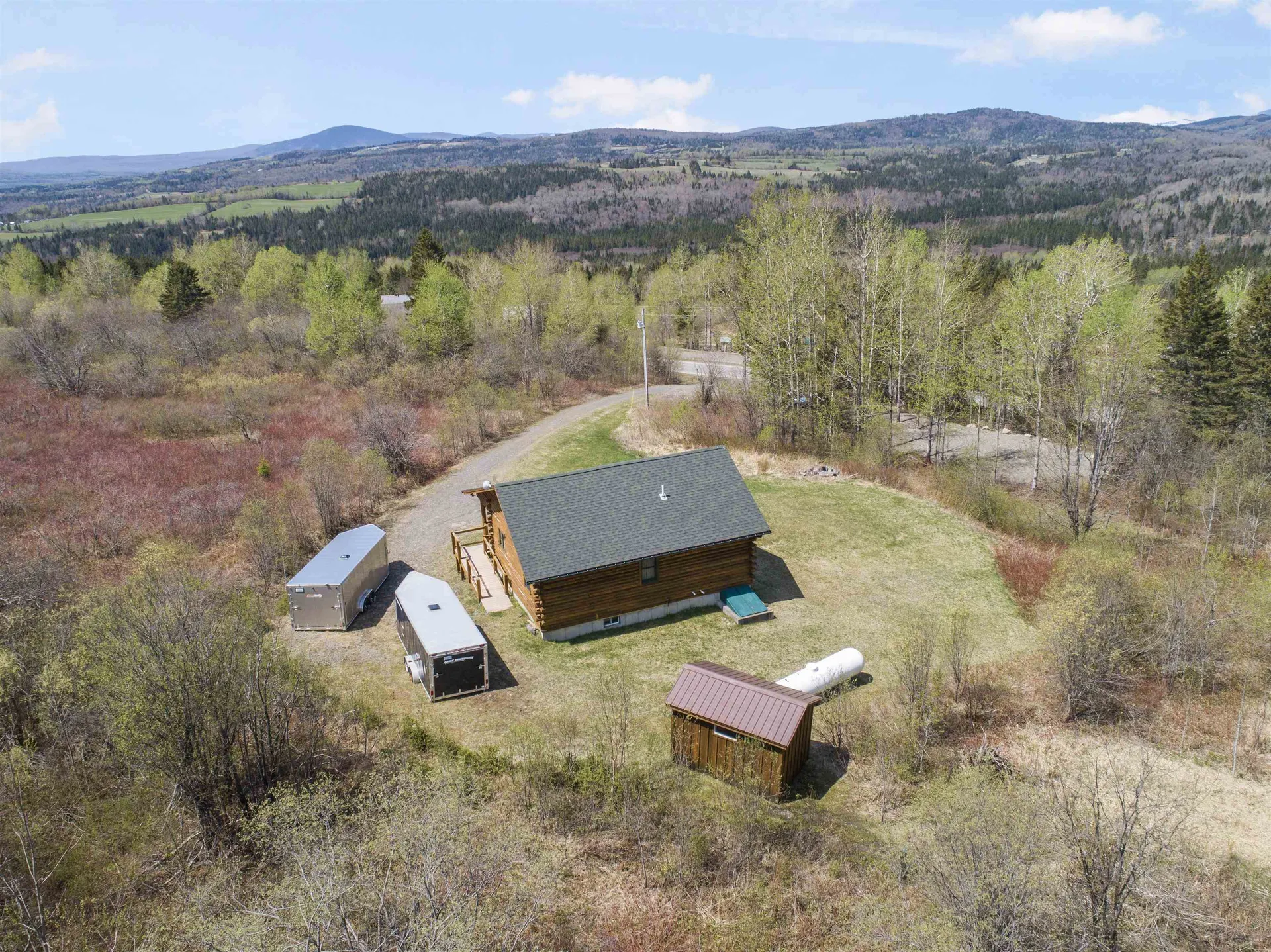 706 Diamond Pond Road Colebrook NH 03576