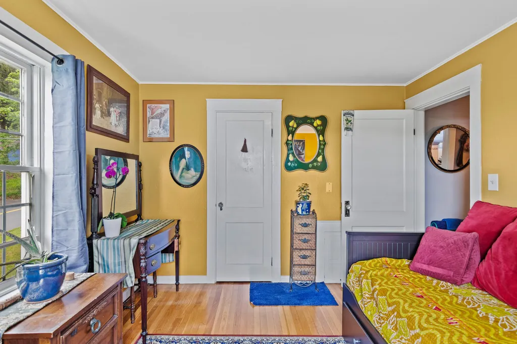 192 Arah Street Manchester NH 03104