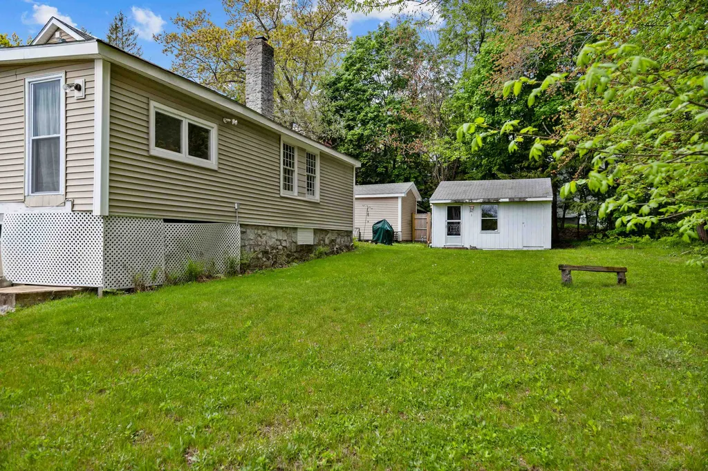 192 Arah Street Manchester NH 03104