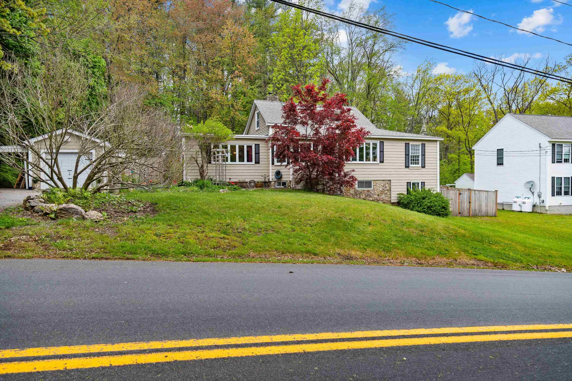 192 Arah Street Manchester NH 03104