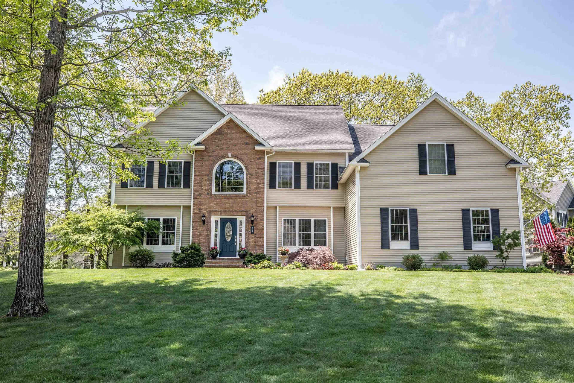 14 Duston Road Windham NH 03087