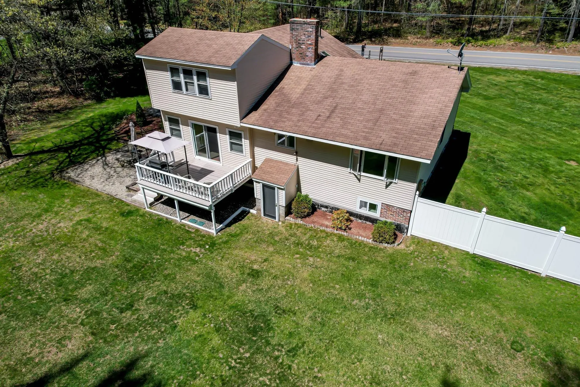 108 South Road Londonderry NH 03053