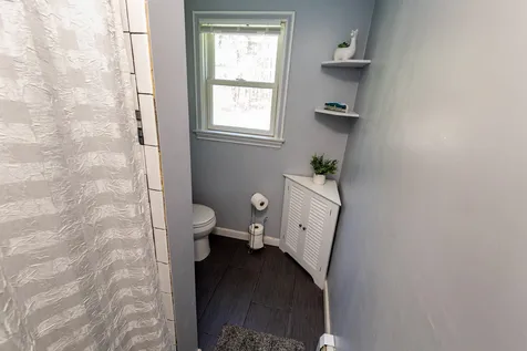 108 South Road Londonderry NH 03053
