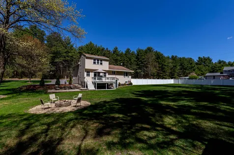 108 South Road Londonderry NH 03053