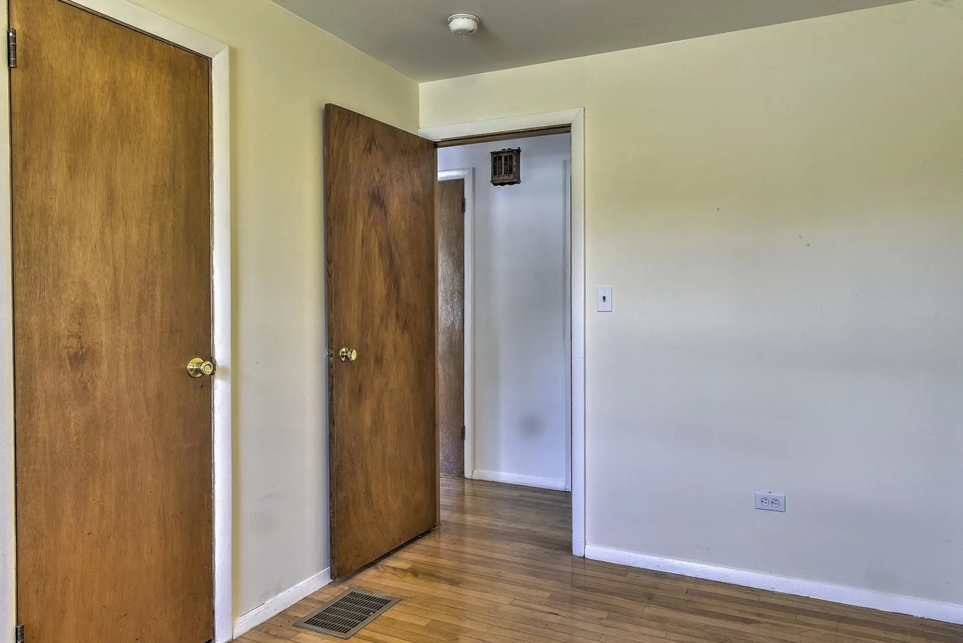 5 W Diane Drive Keene NH 03431