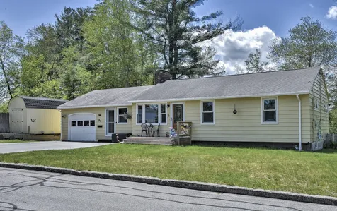 5 W Diane Drive Keene NH 03431