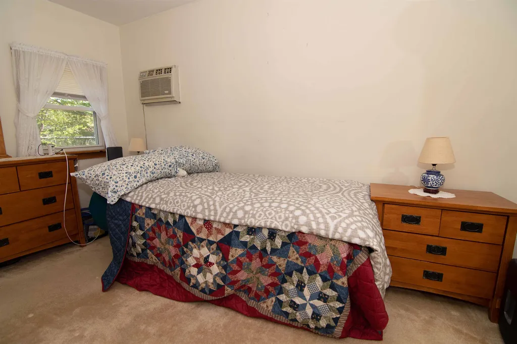 97 Prescott Road Raymond NH 03077