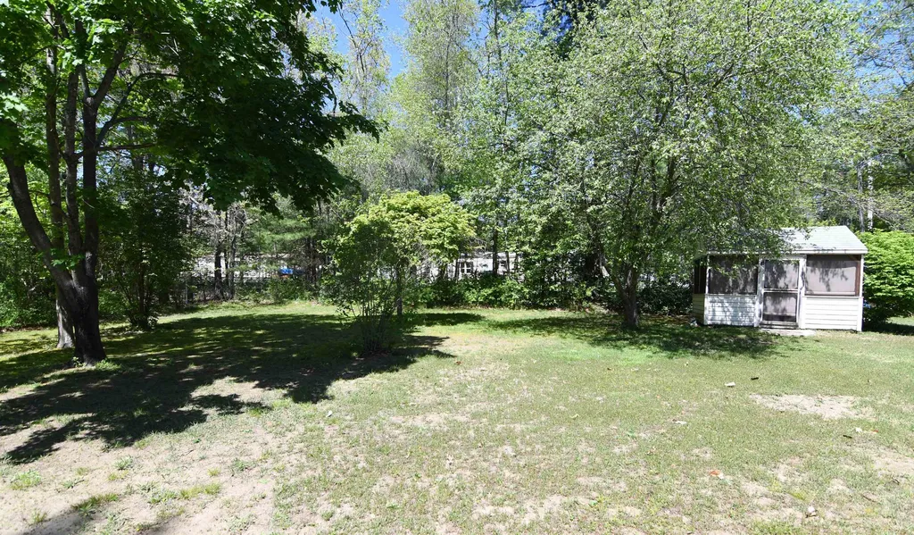 97 Prescott Road Raymond NH 03077