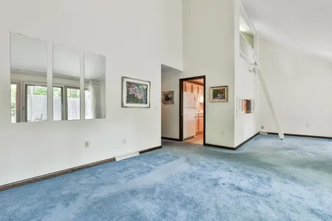 3 Duchess Road Nashua NH 03063