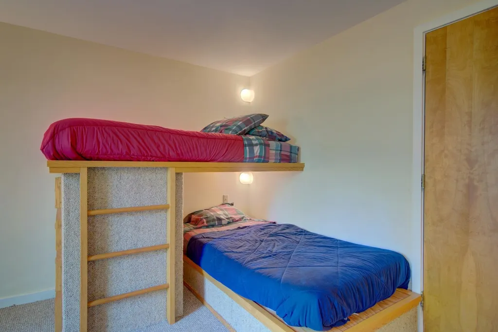16a Piper Ridge Road Winhall VT 05340