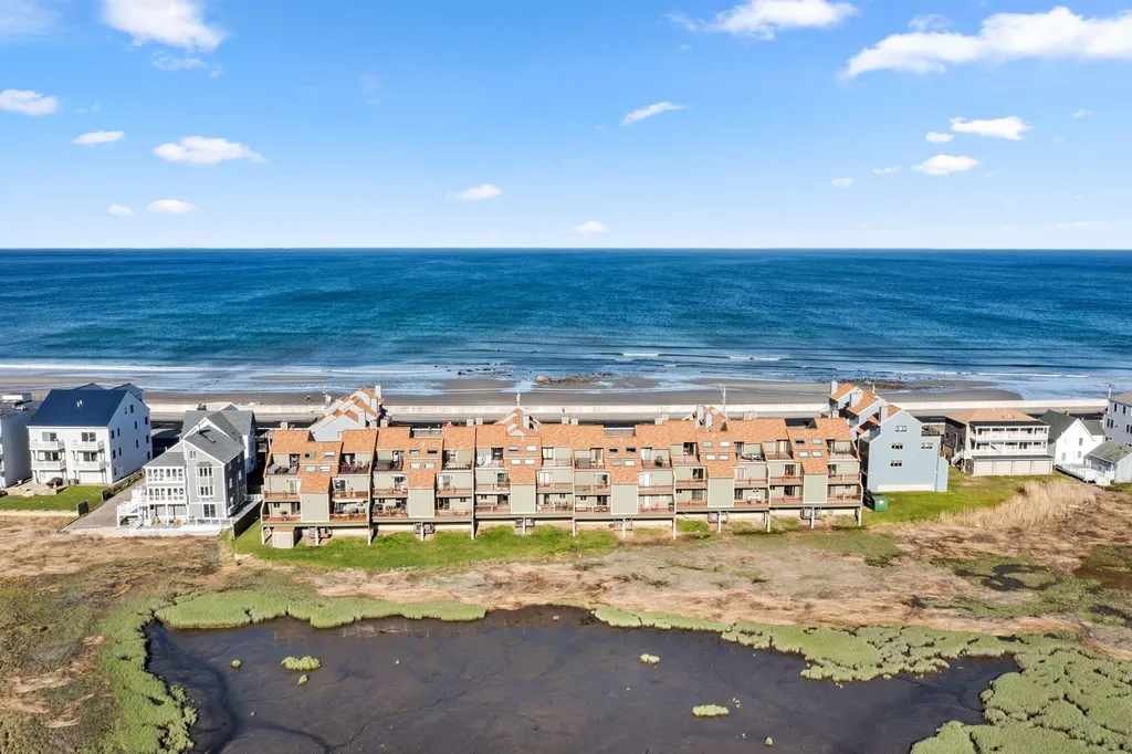 581 Ocean Boulevard Hampton NH 03842
