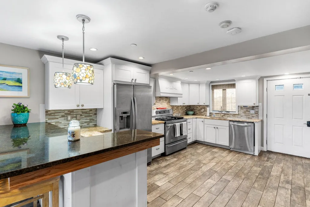 581 Ocean Boulevard Hampton NH 03842