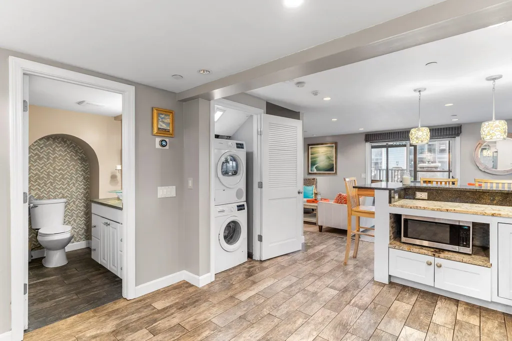 581 Ocean Boulevard Hampton NH 03842
