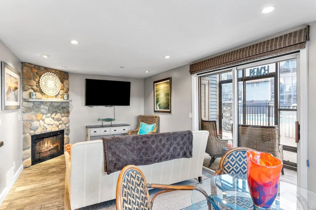 581 Ocean Boulevard Hampton NH 03842