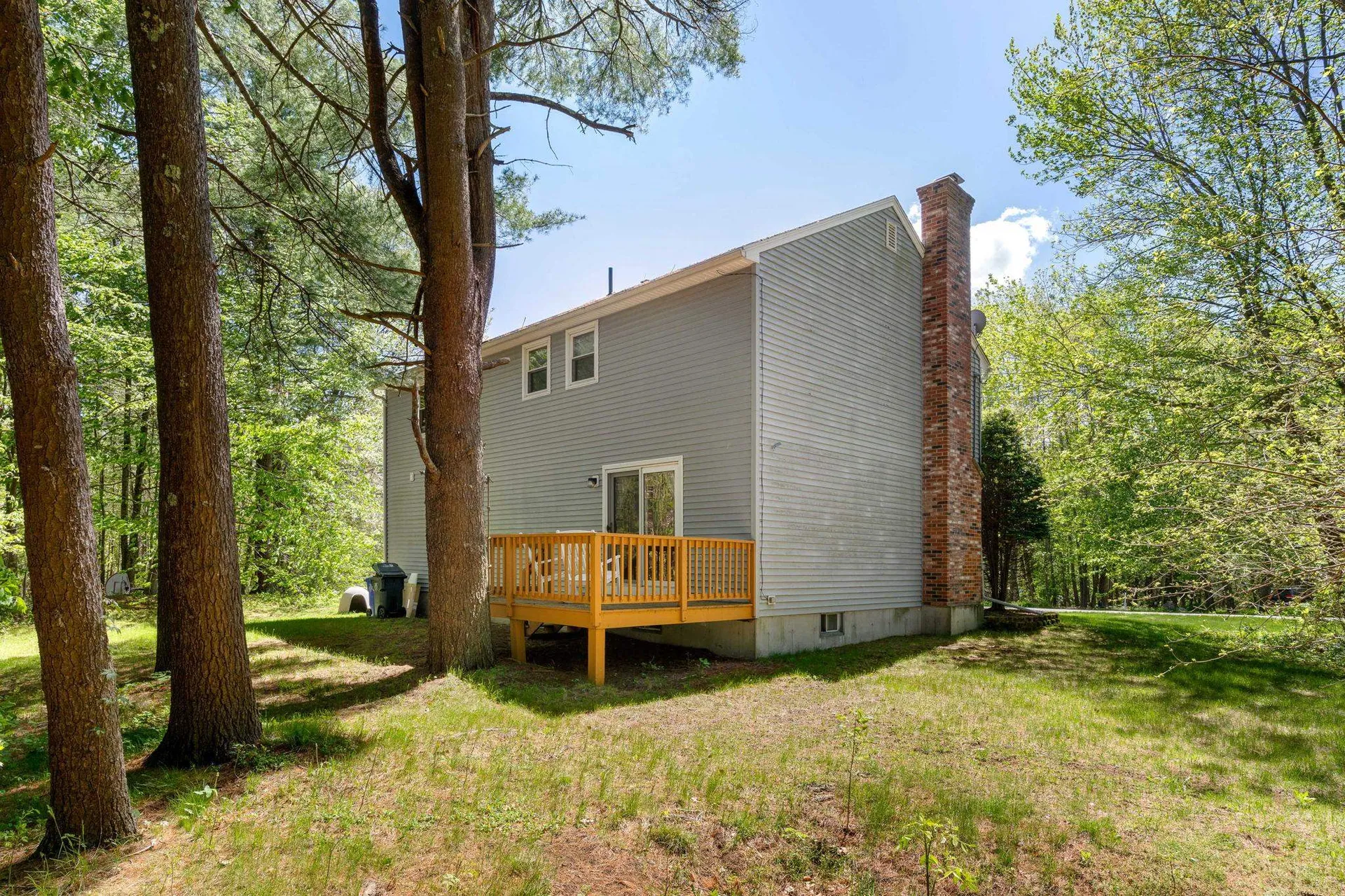 13 Hickory Road Hampstead NH 03841