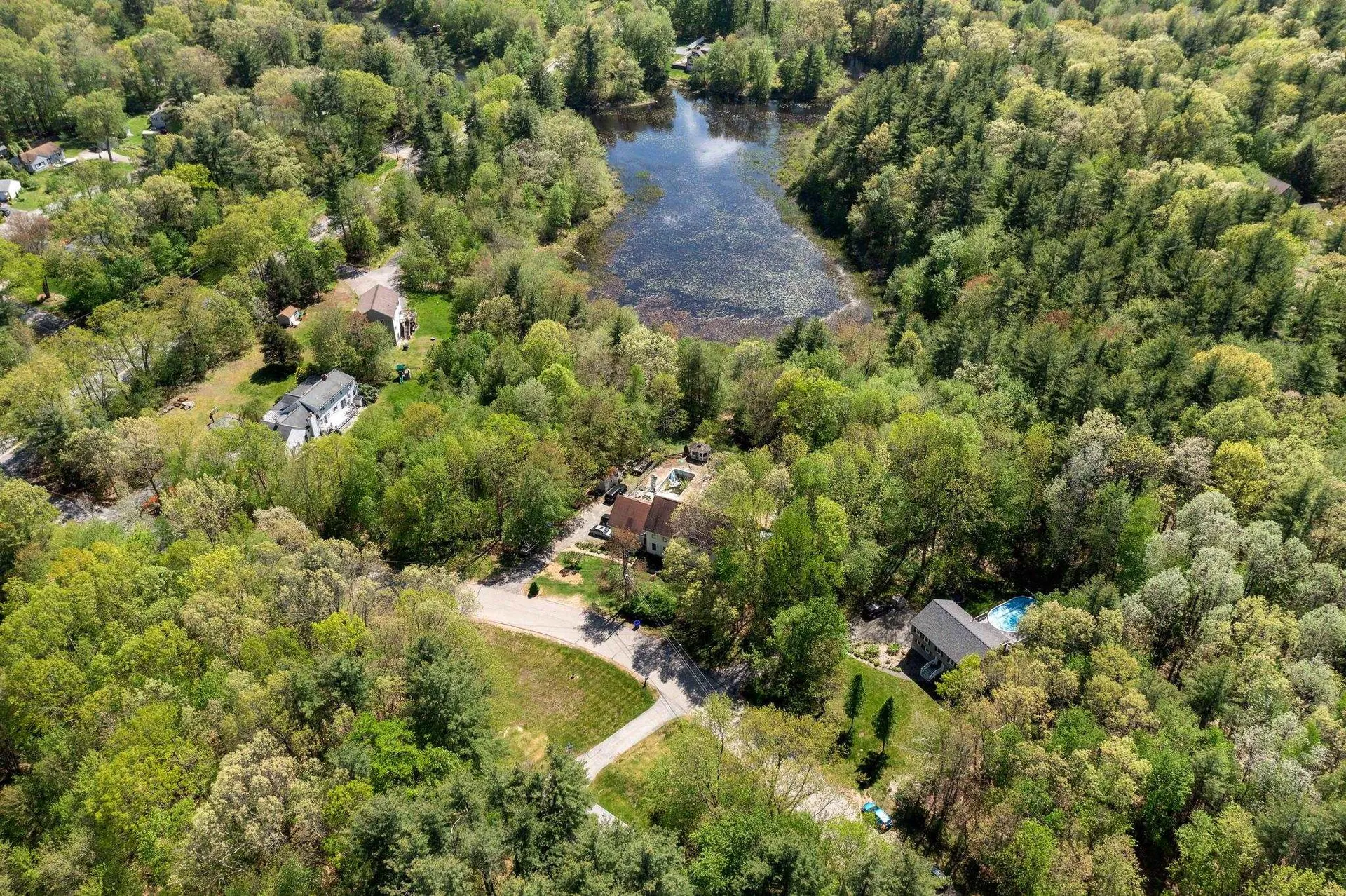 13 Hickory Road Hampstead NH 03841
