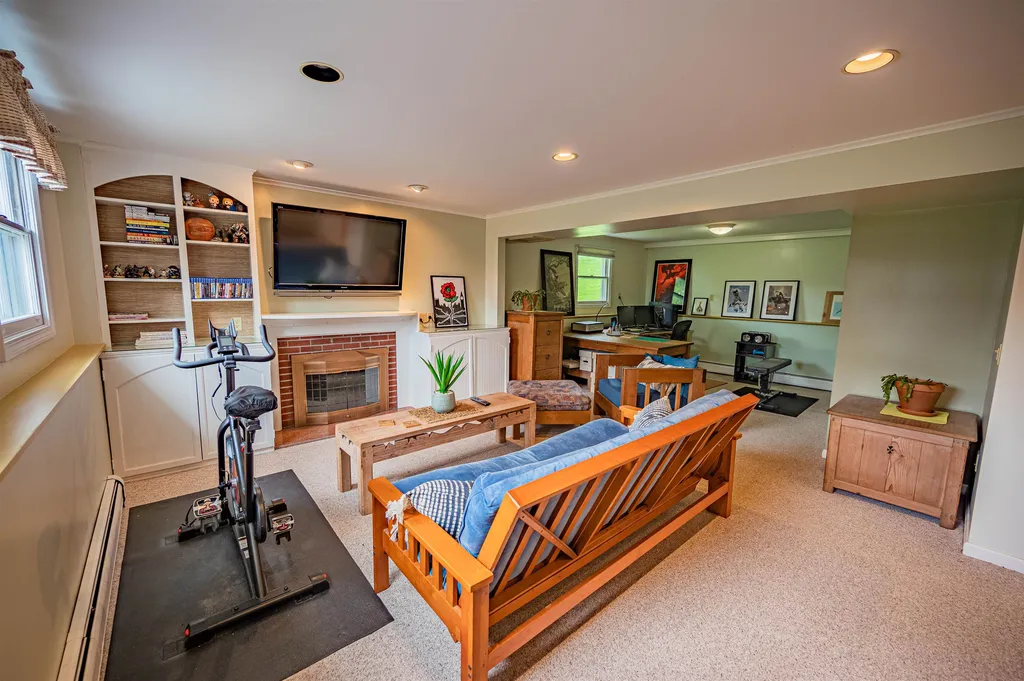 46 Grandview Terrace Montpelier VT 05602