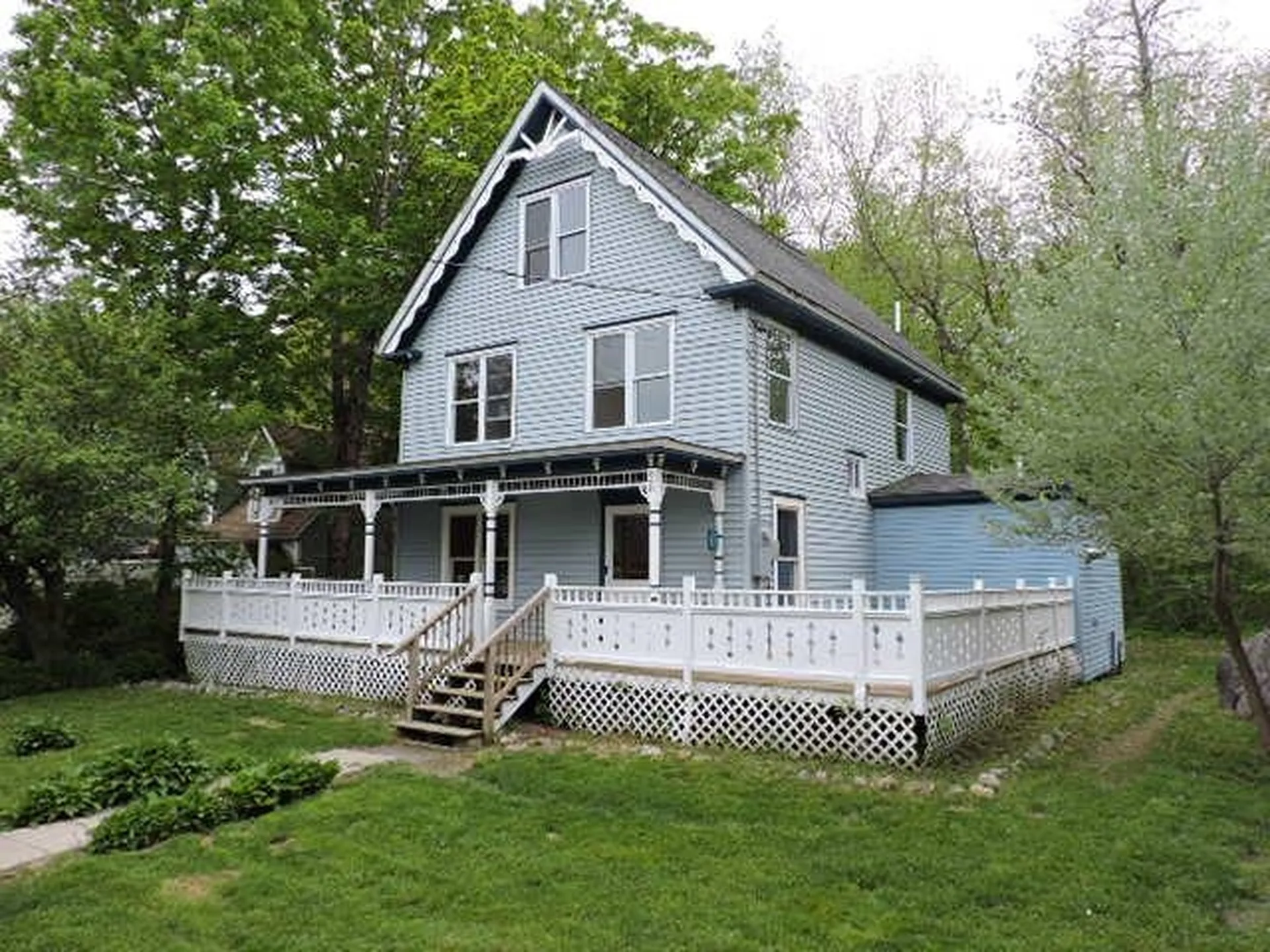 28 Park Street Hillsborough NH 03244