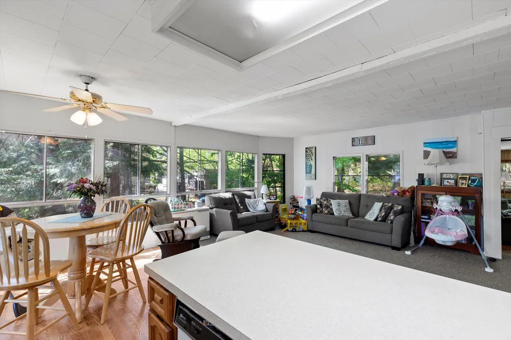 29 Cottage Lane Barrington NH 03825