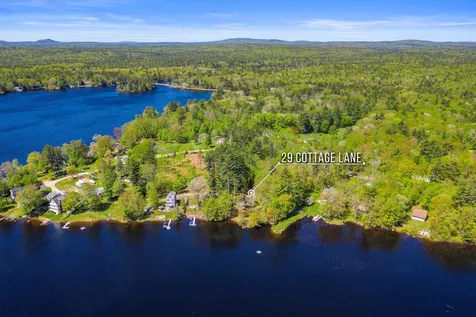 29 Cottage Lane Barrington NH 03825