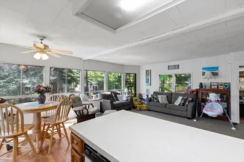 29 Cottage Lane Barrington NH 03825