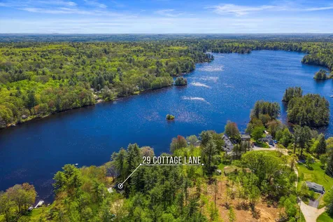 29 Cottage Lane Barrington NH 03825