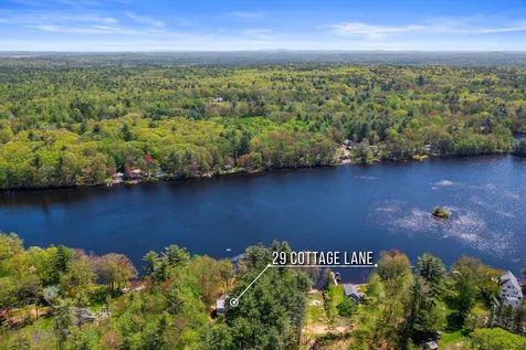 29 Cottage Lane Barrington NH 03825