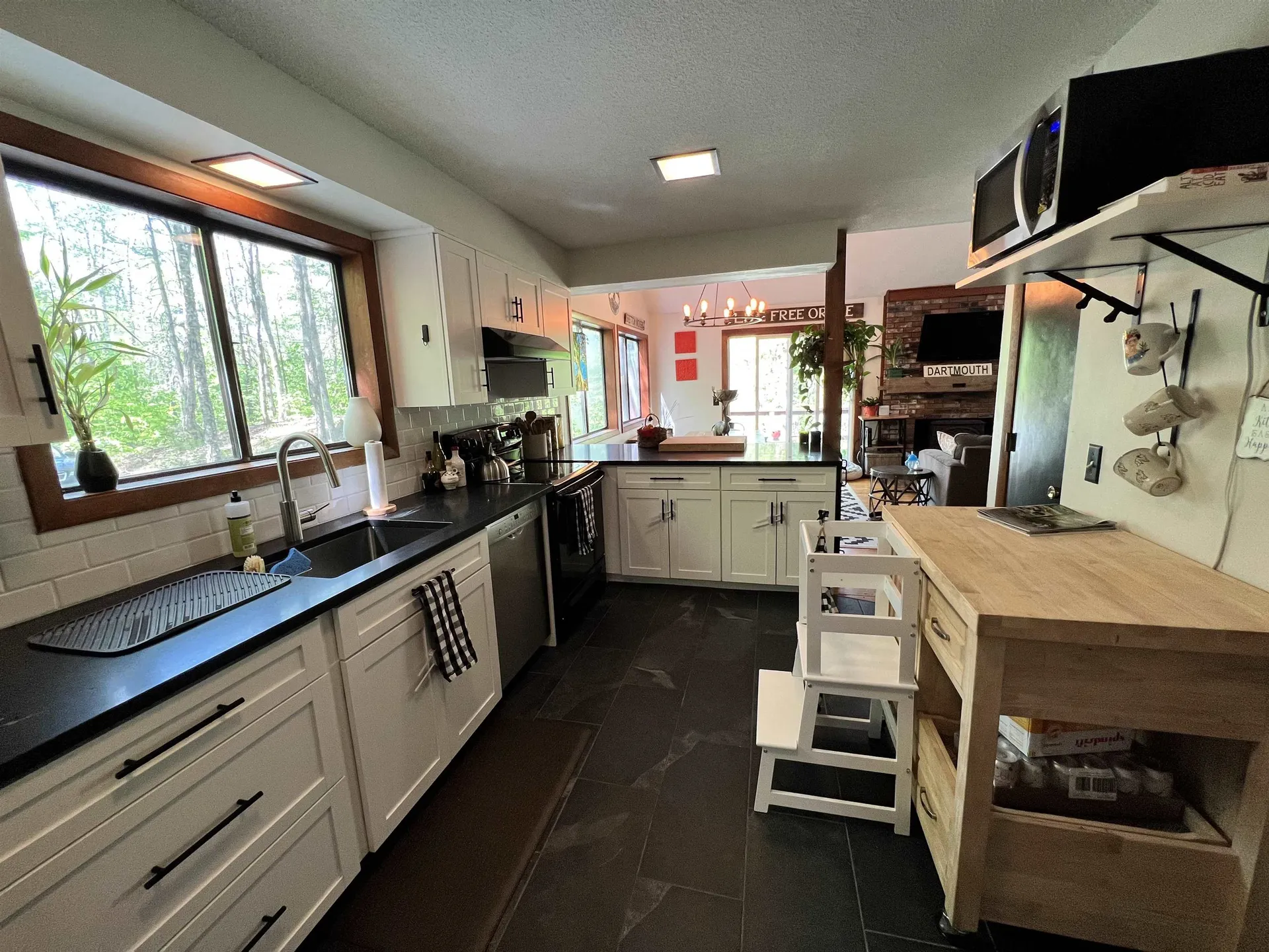 26 High Pond Road Grantham NH 03753