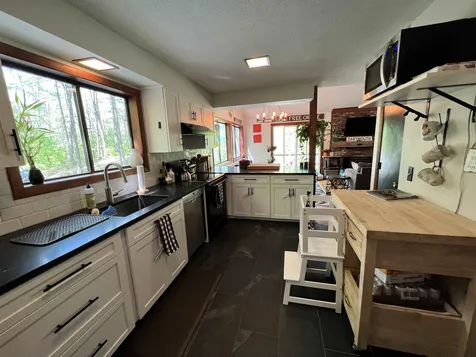 26 High Pond Road Grantham NH 03753
