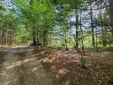 Rabbit Hollow Road Swanzey NH 03446