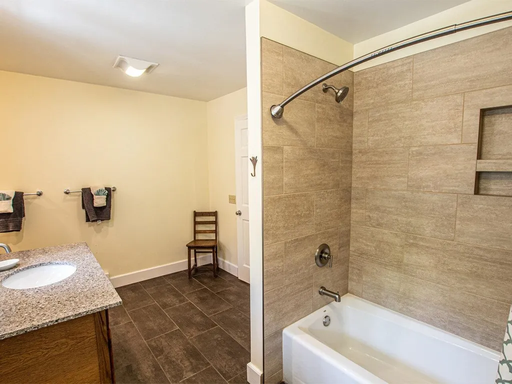 22 Davis Hill Road South Hero VT 05486