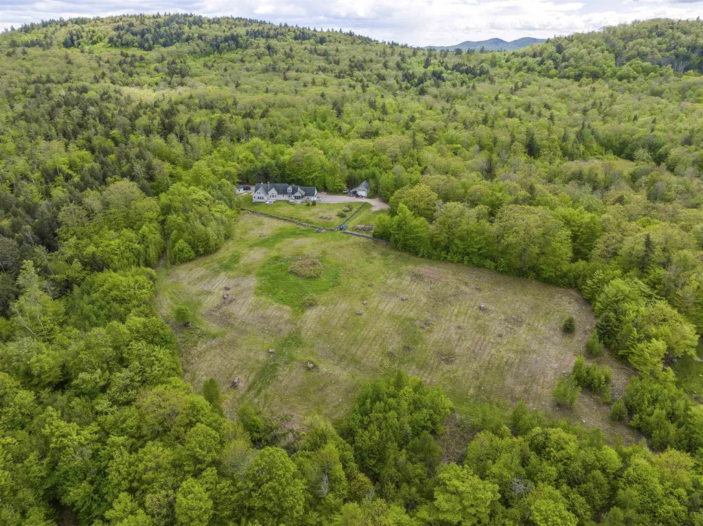 22 Edgerly School Road Meredith NH 03253