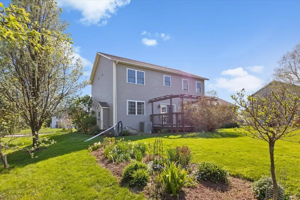 277 Wildflower Circle Williston VT 05495